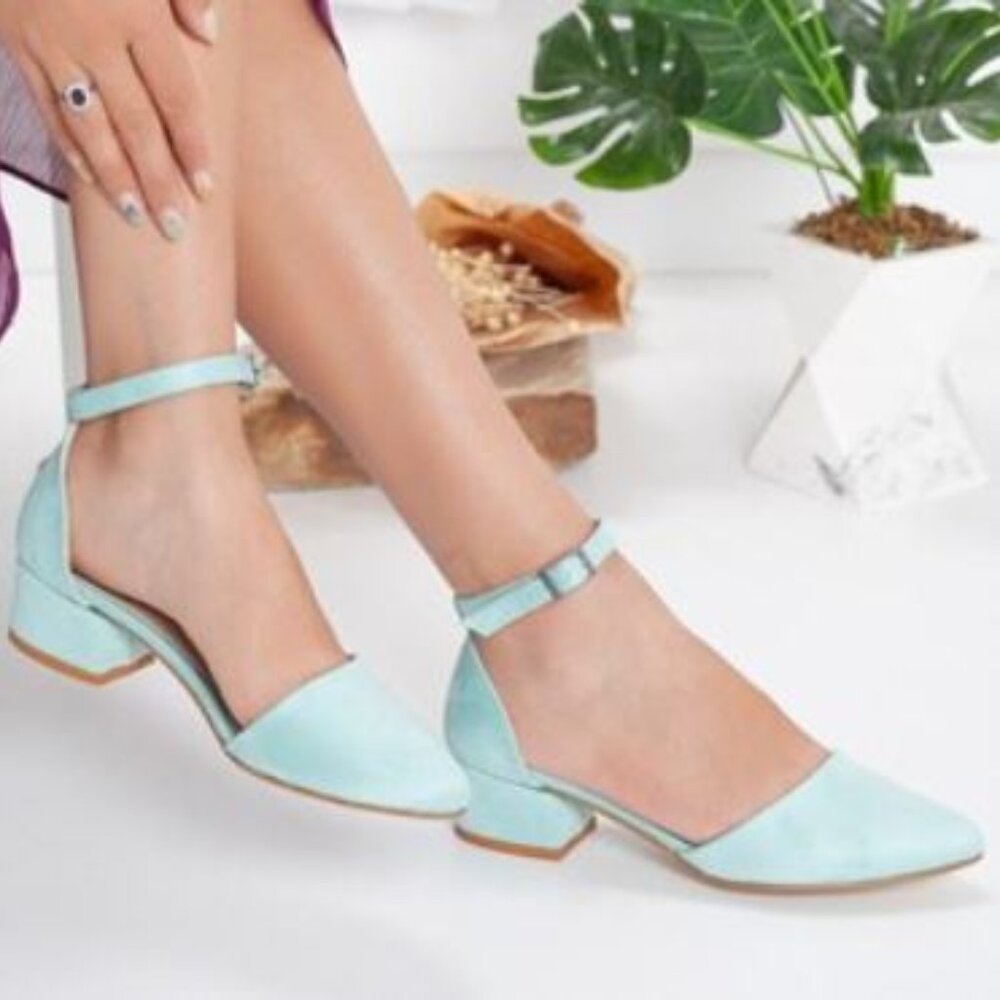 Seafoam Green Mary Jane Heels Size 9